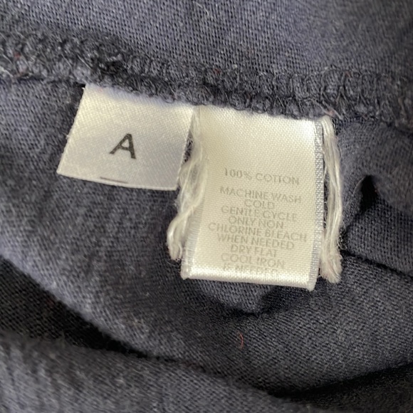 LOFT Set of 2 Zip Back Tanks - Size M - Picture 13 of 13